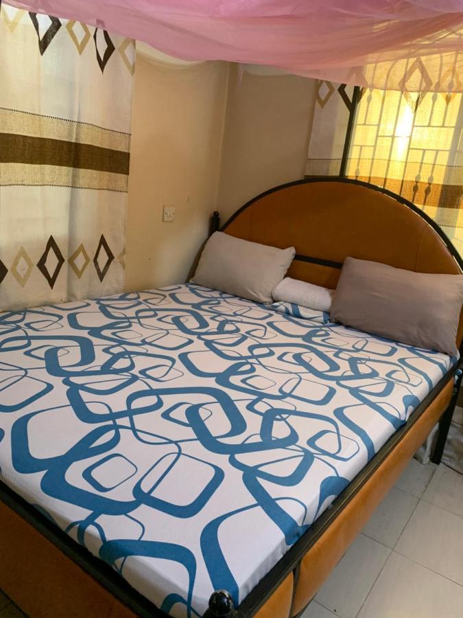 Jj & Je Family House Hostel Dar es Salaam Bagian luar foto
