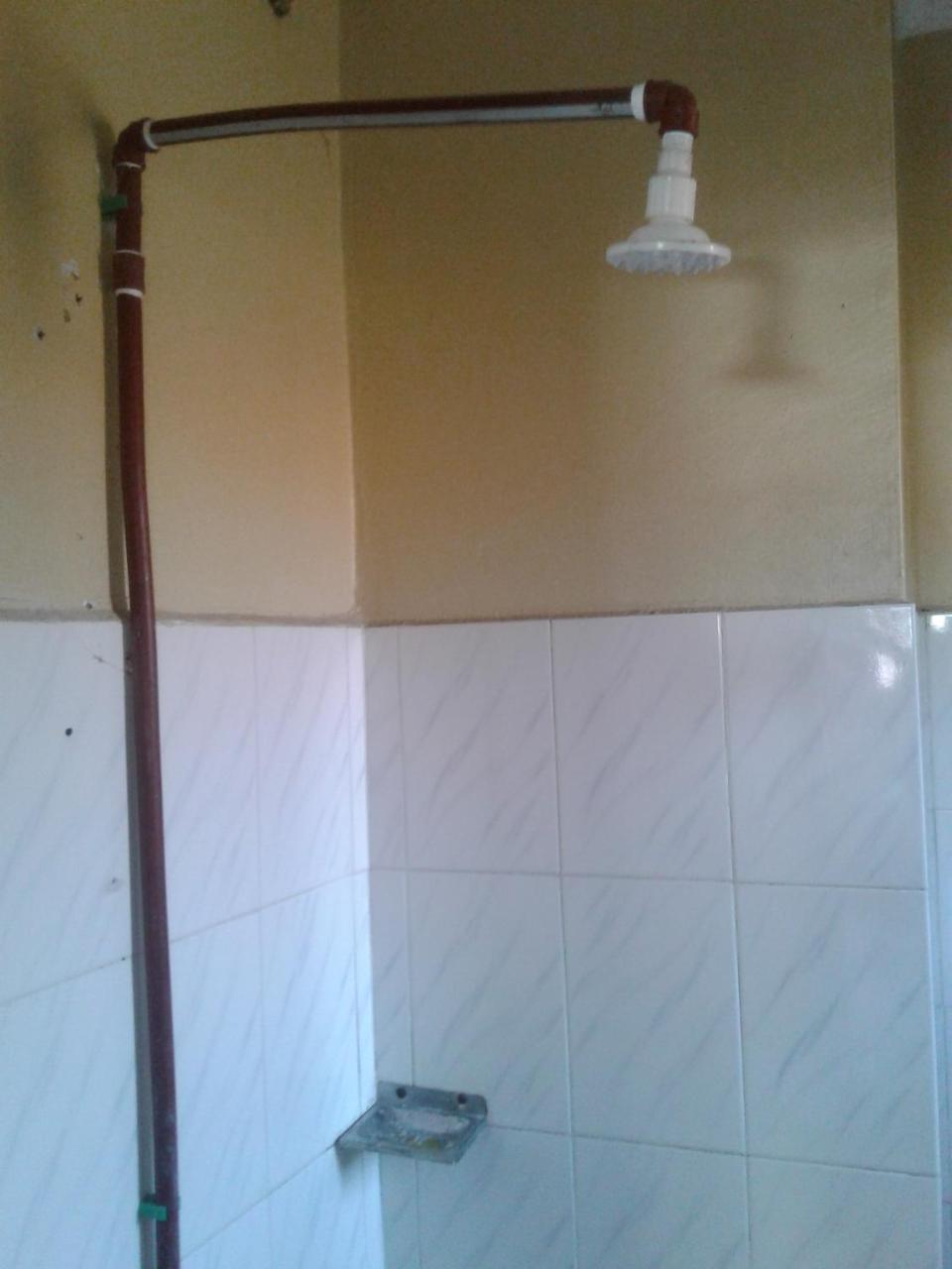 Jj & Je Family House Hostel Dar es Salaam Bagian luar foto